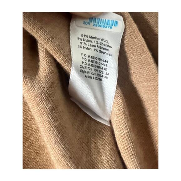 Babaton Kirby sweater women's size XS - Picture 10 of 10